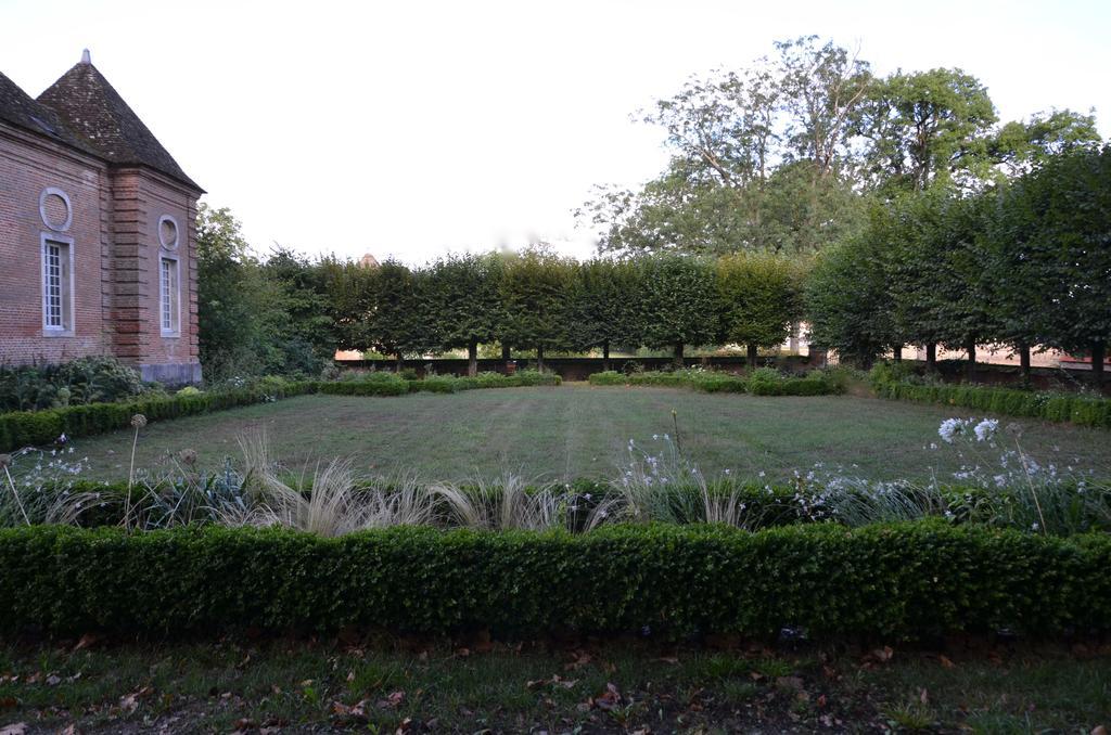 مبيت وإفطار Marigny  Le Pavillon De L'Orangerie المظهر الخارجي الصورة